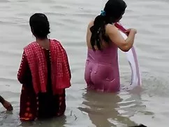 Cặp đôi búp bê tình  ...