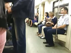 Cô gái bẩn cô hậu tr ...