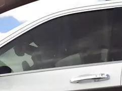 Châu á bịt mắt em vụ ...
