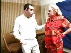 Da đen, búp bê trang ...
